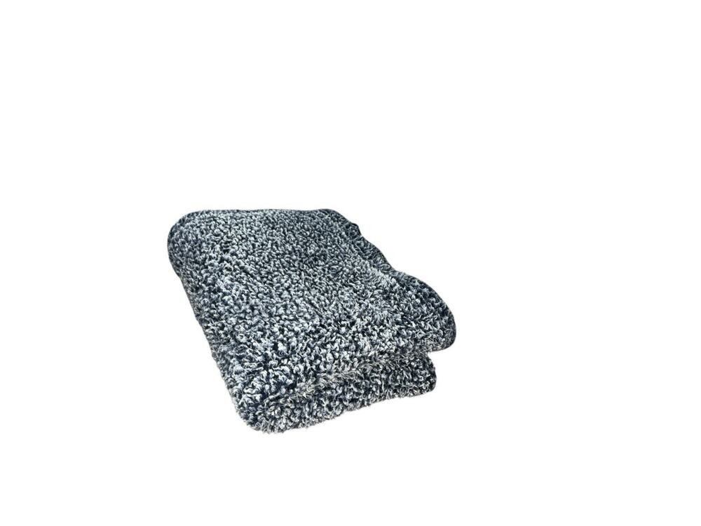Shaggy Fleece Throw Blanket in Navy Blue & White Soft Accent Bedding Cover Couch
